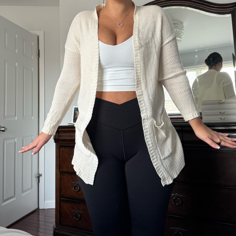 White knit cardigan